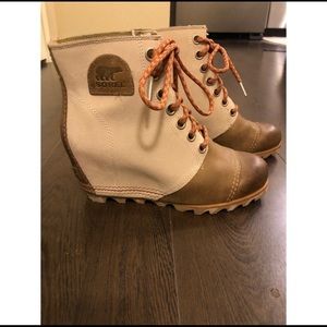 Sorel Wedges